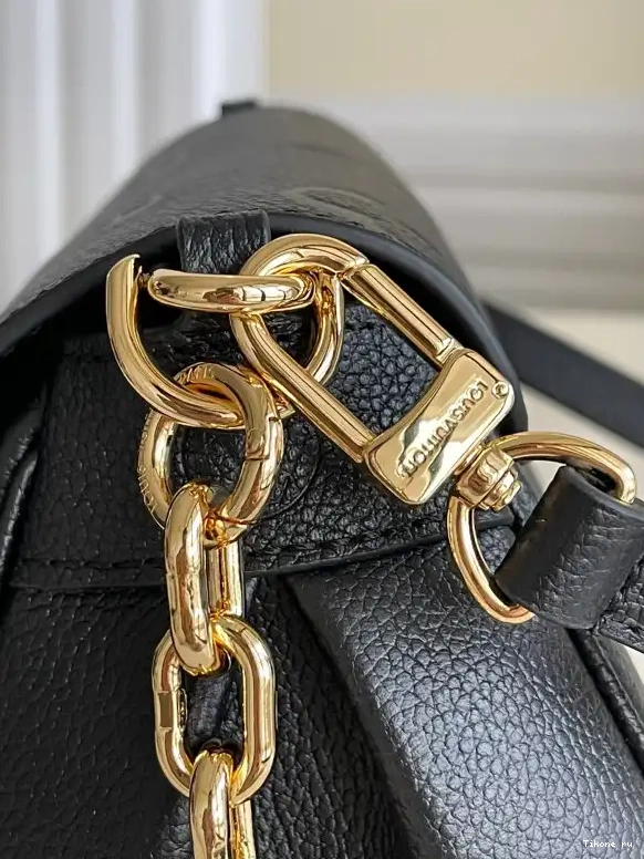 Affordable VUITTON FAVORITE LOUIS 0621